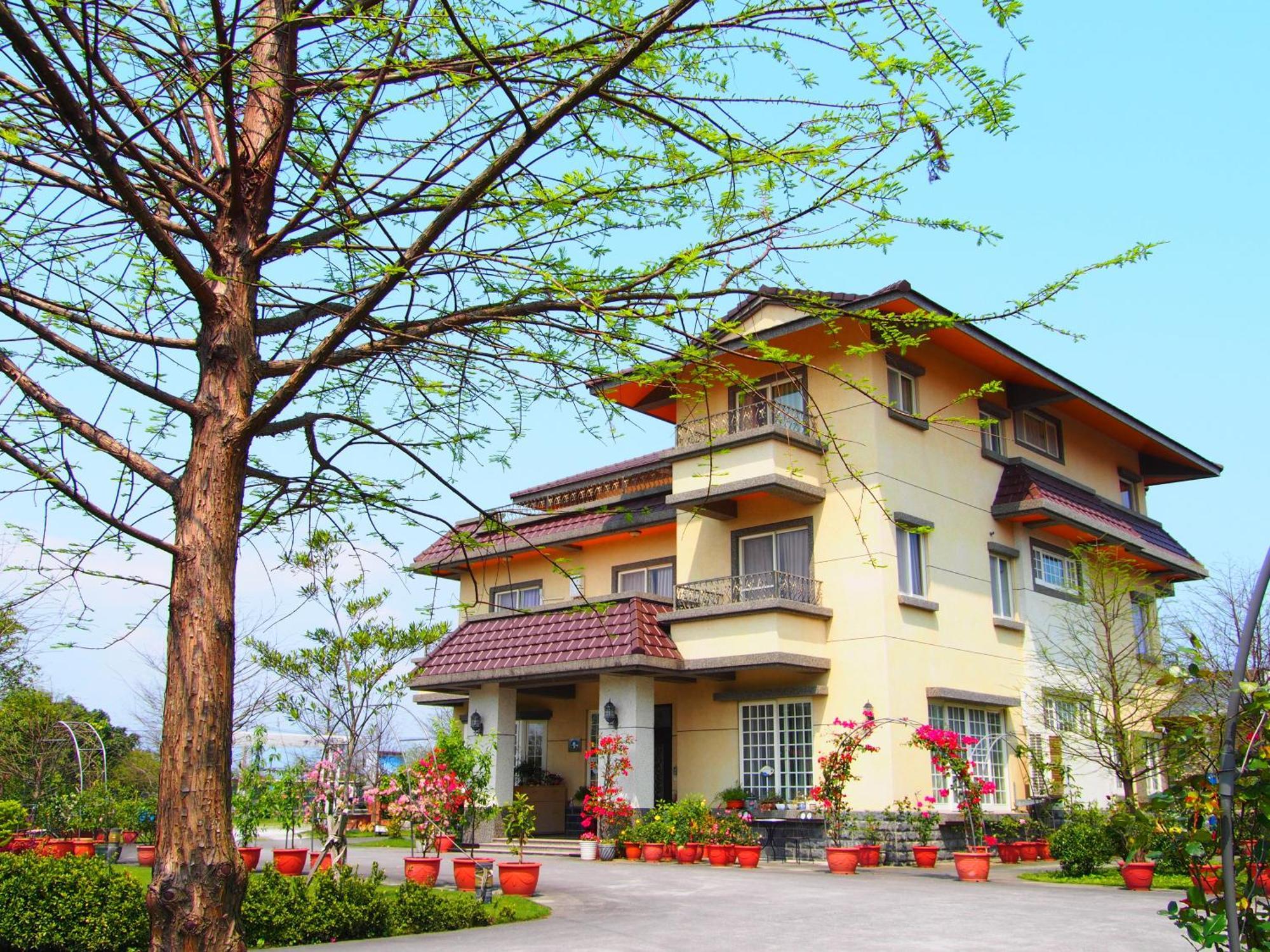 Elegance House Apartment Wujie Ngoại thất bức ảnh